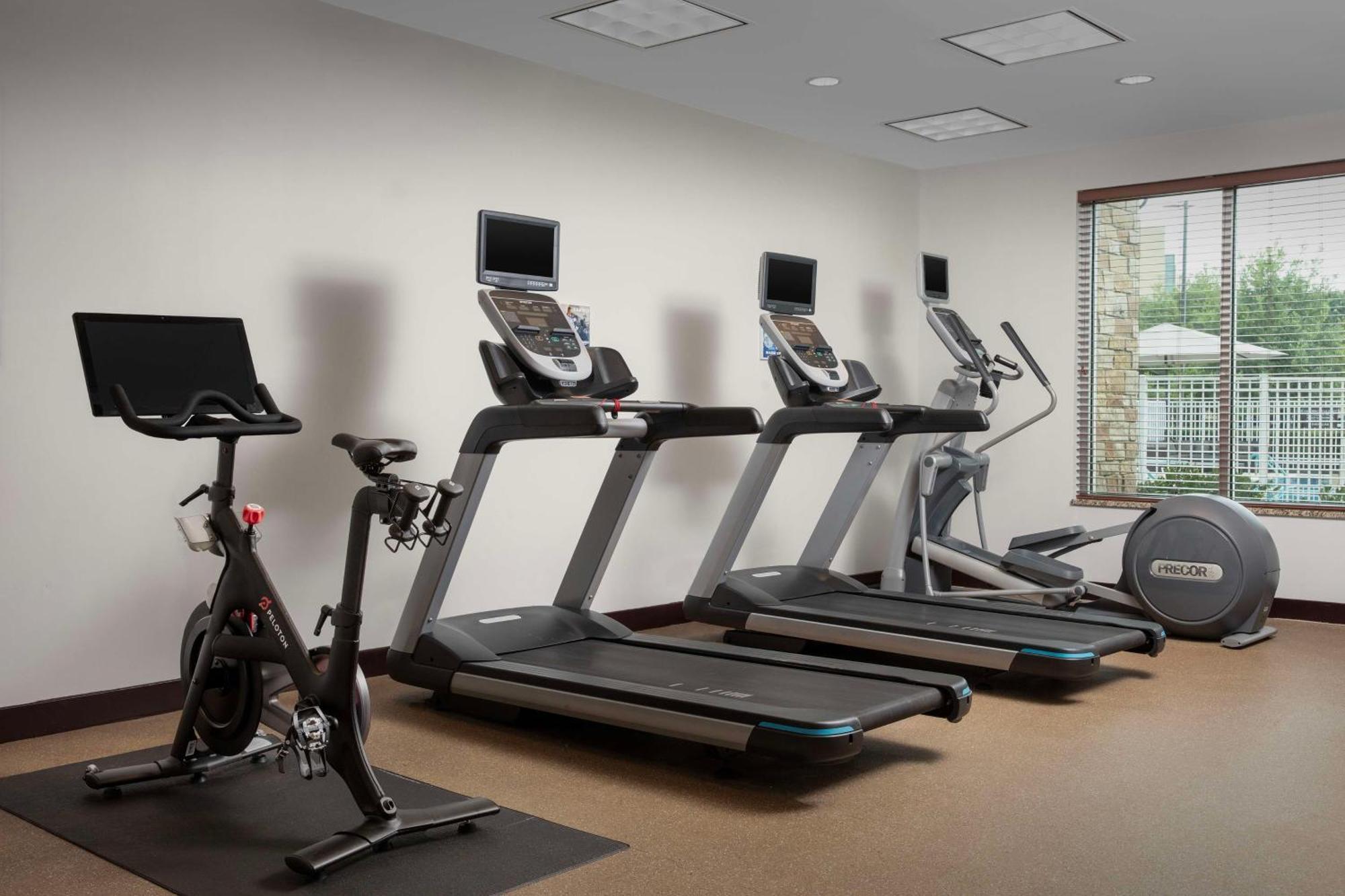 Hilton Garden Inn Frisco Dış mekan fotoğraf