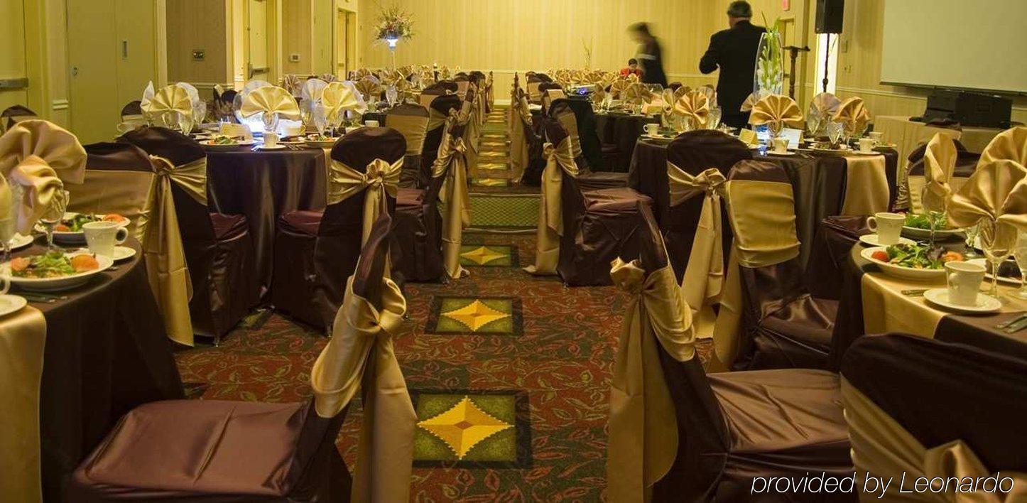 Hilton Garden Inn Frisco Restoran fotoğraf