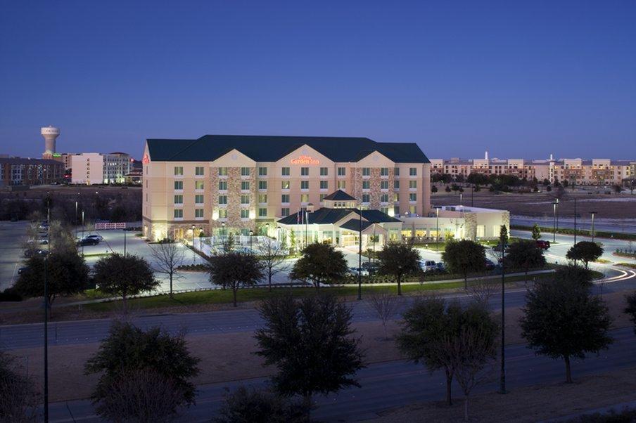 Hilton Garden Inn Frisco Dış mekan fotoğraf